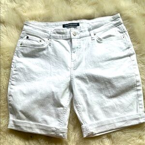 Calvin Klein White Bermuda Jean Shorts Crisp Casual Style